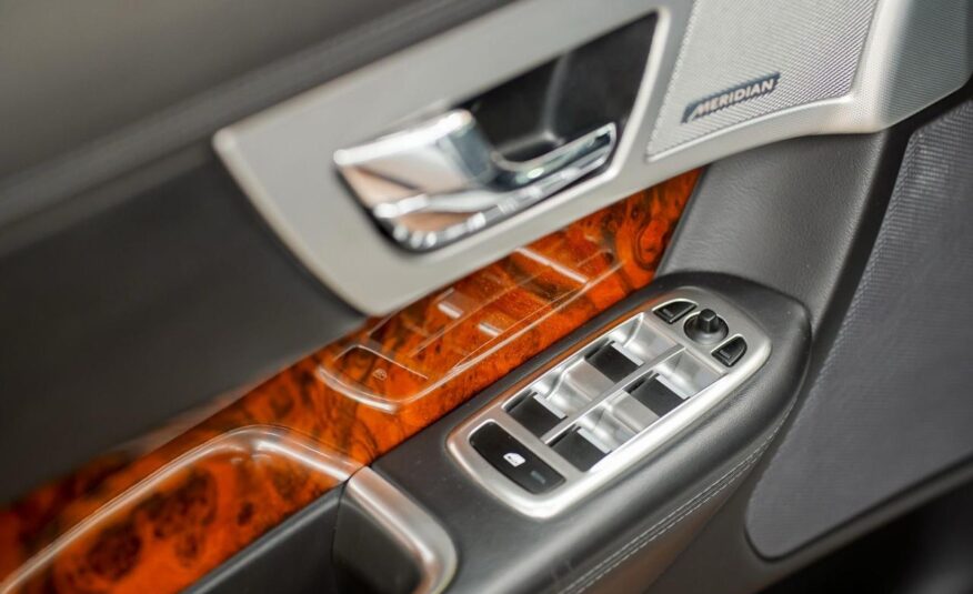 Jaguar XF