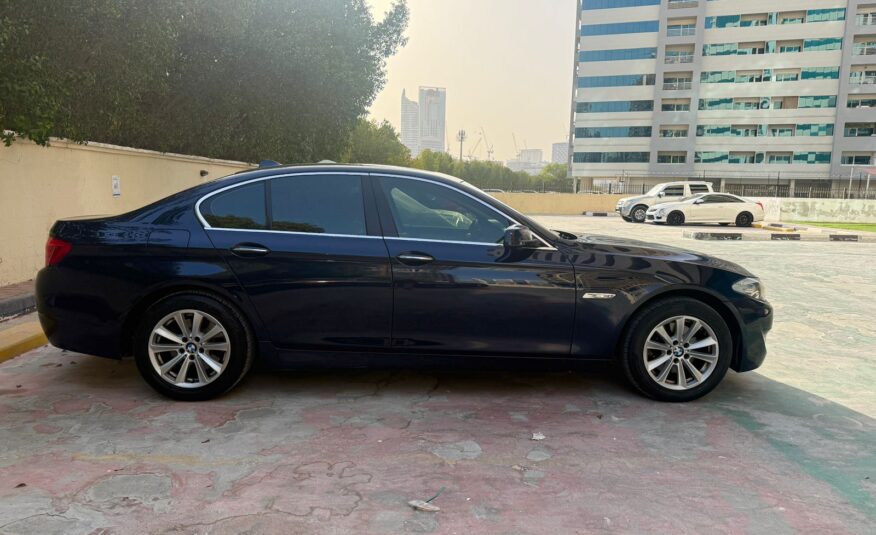 BMW 520i