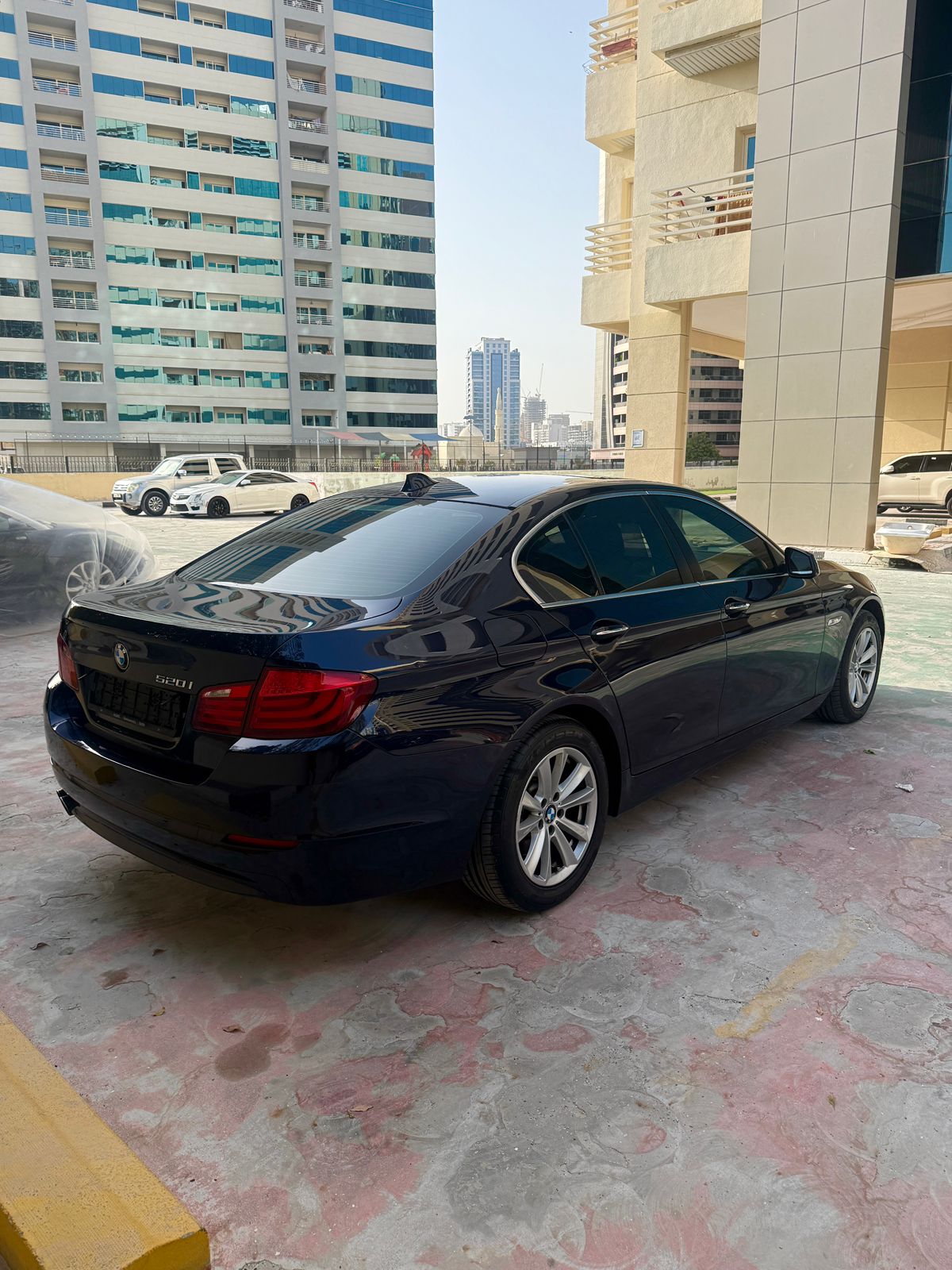 BMW 520i