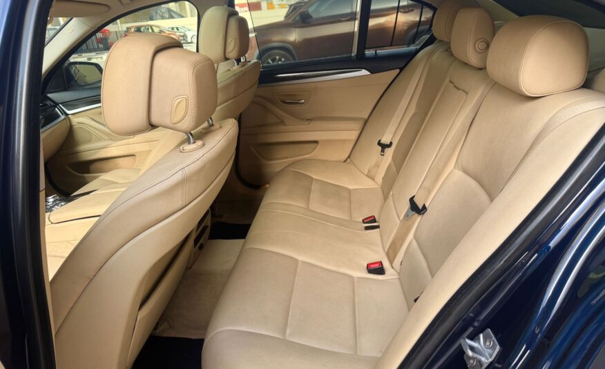 BMW 520i