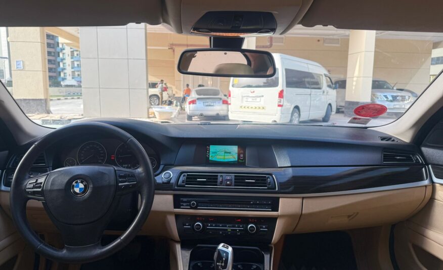BMW 520i