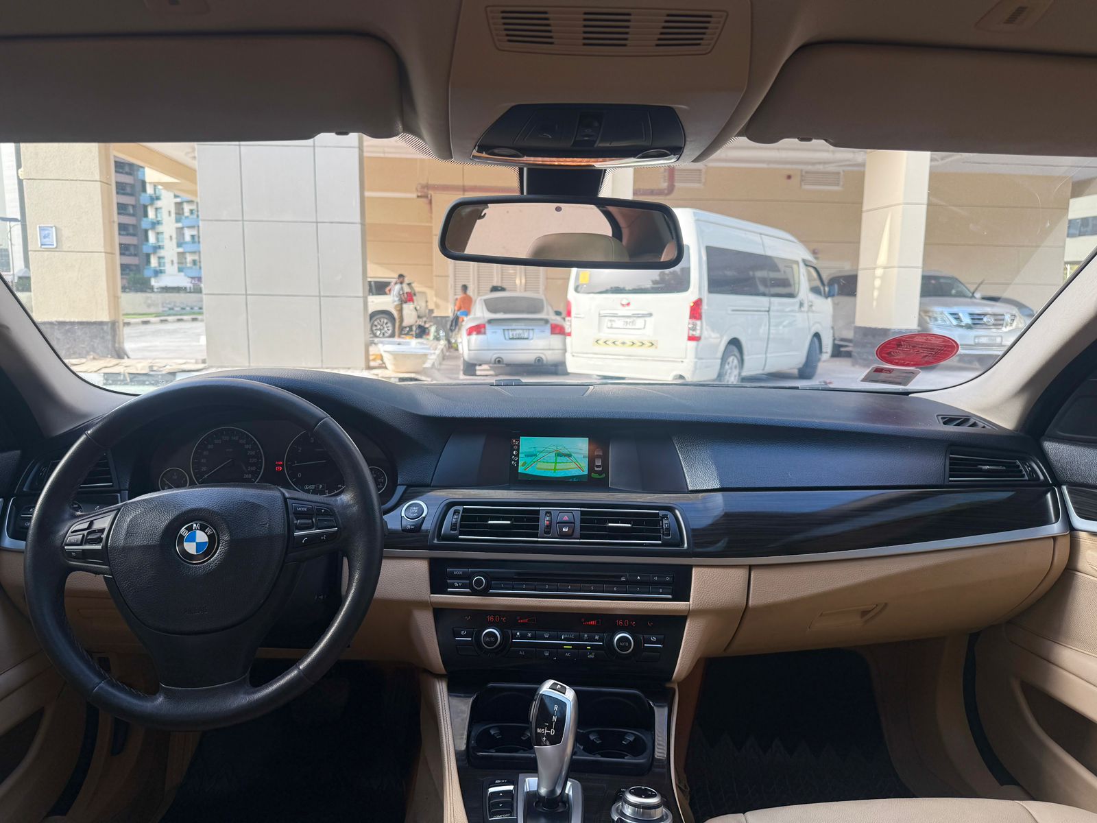 BMW 520i