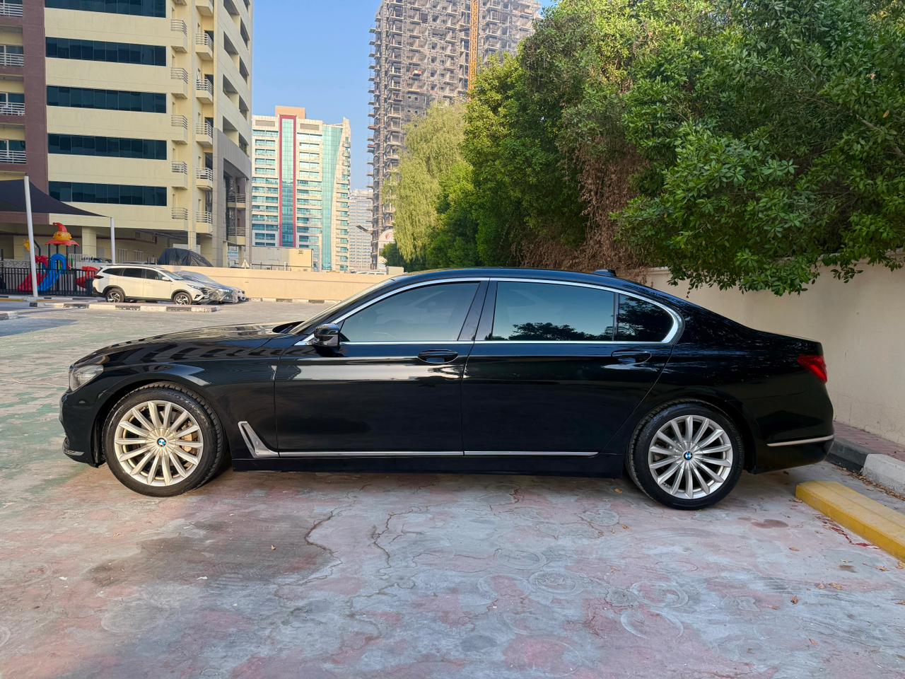 BMW 730Li
