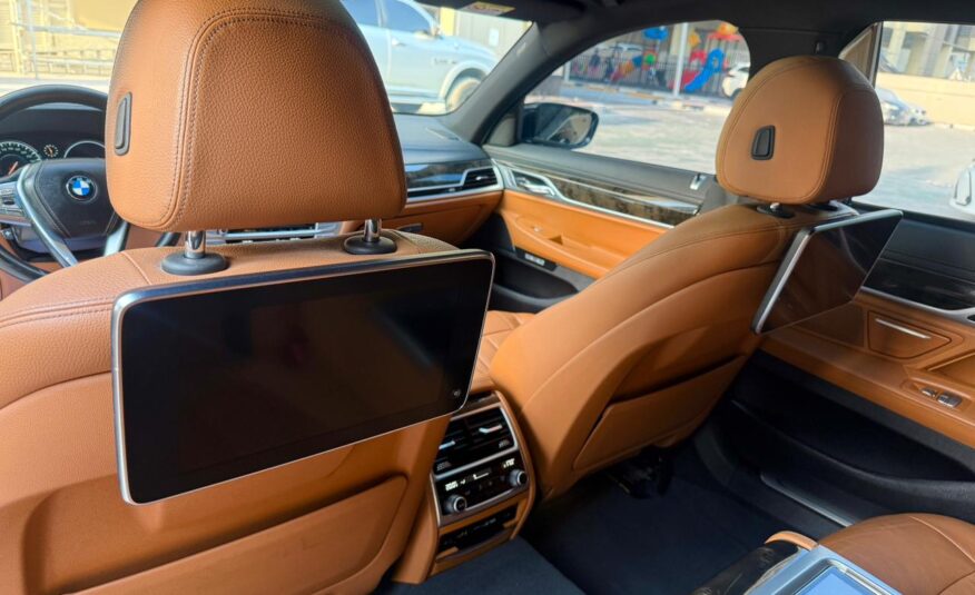 BMW 730Li