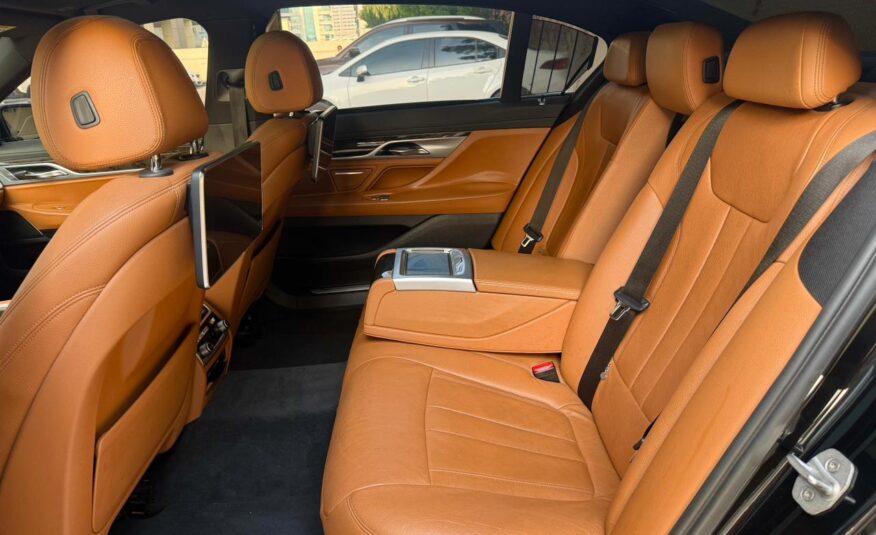 BMW 730Li