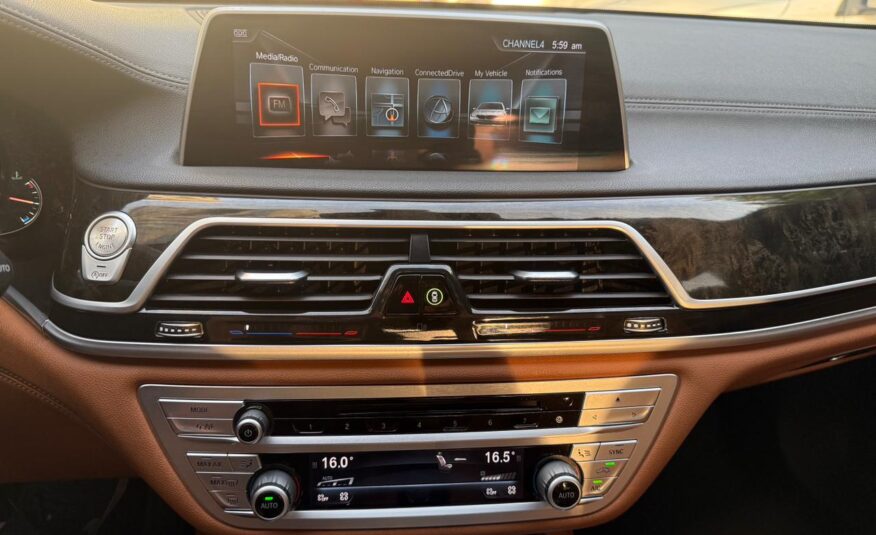 BMW 730Li