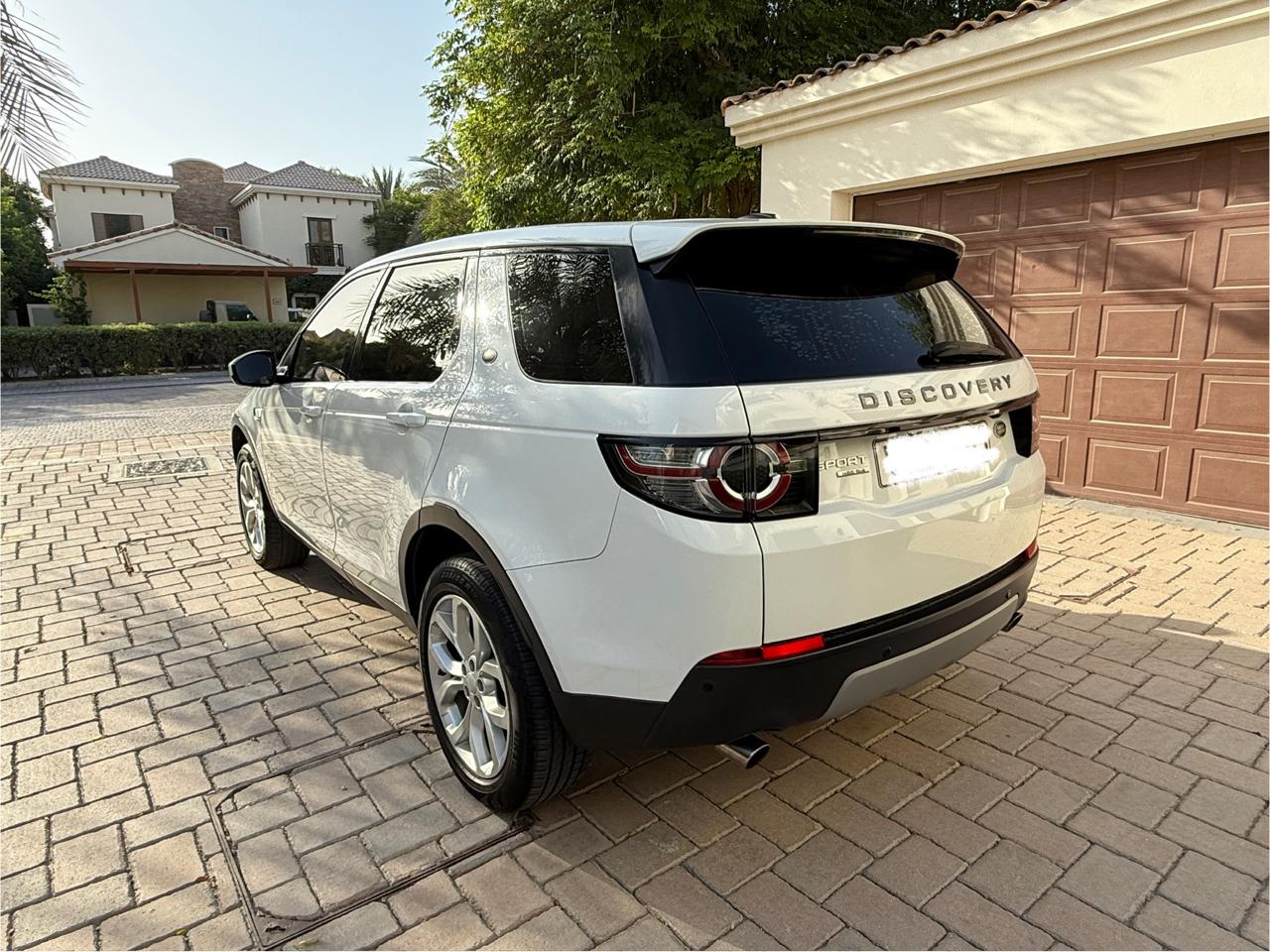 Land Rover – Range Rover Discovery Sport