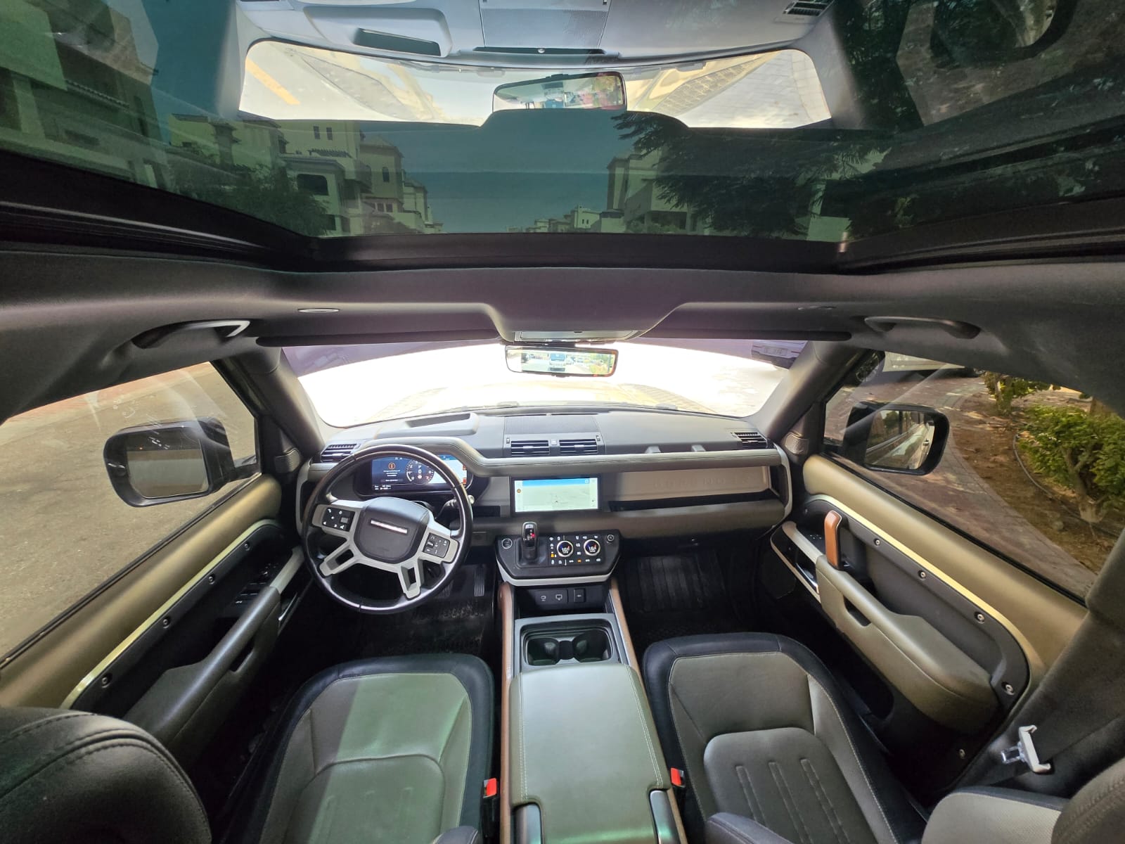 Range Rover Defender