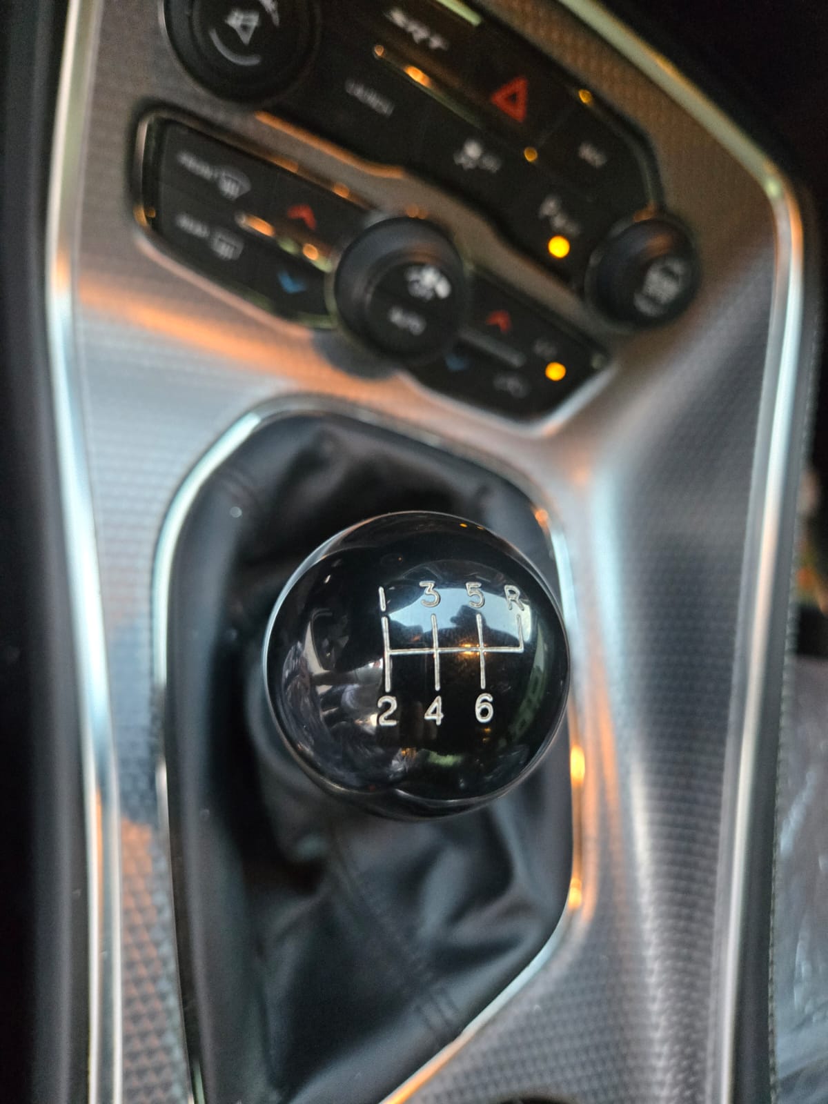 Dodge Challenger SRT Helcat